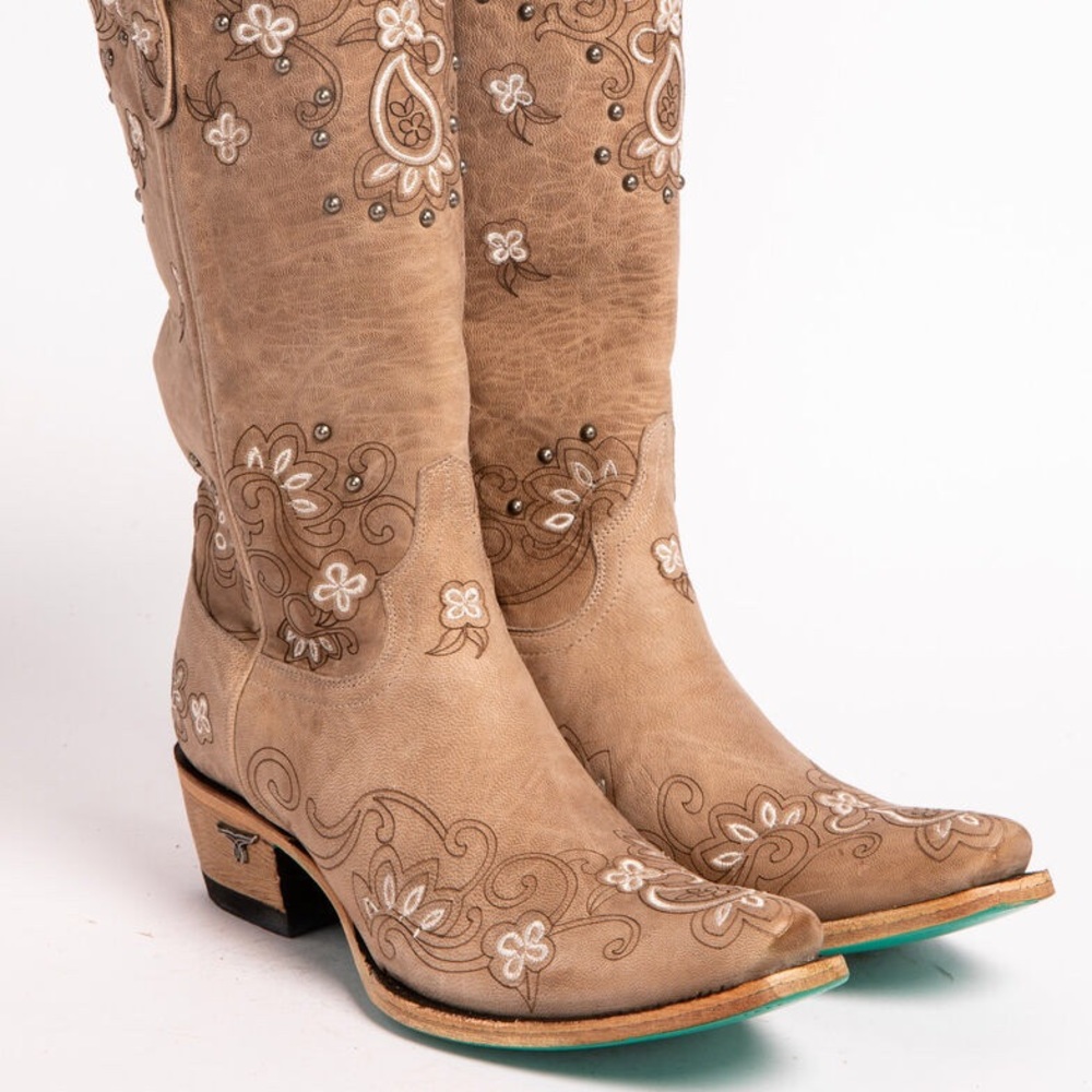 ‼️ISO LANE WOMEN'S SWEET PAISLEY BOOTS - SNIPTOE
